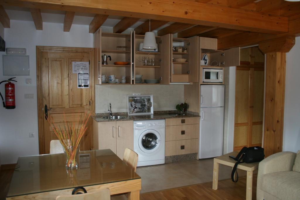 Apartamentos Casa De La Abuela Potes Eksteriør billede